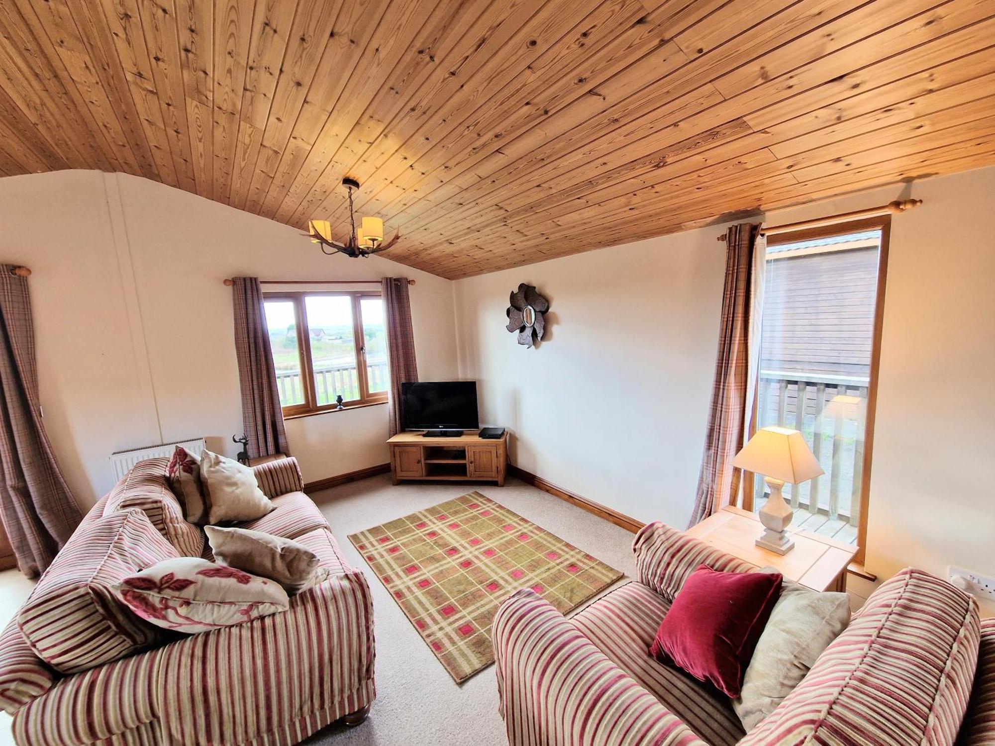 Willa Lomond 5 With Private Hot Tub - Fife - Loch Leven - Lomond Hills - Pet Friendly Kelty Zewnętrze zdjęcie